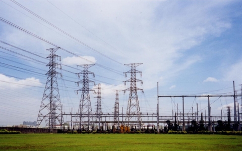 Design of 161kV Transmission Line for Chang-San Power Company and Chia-Huei Power Company