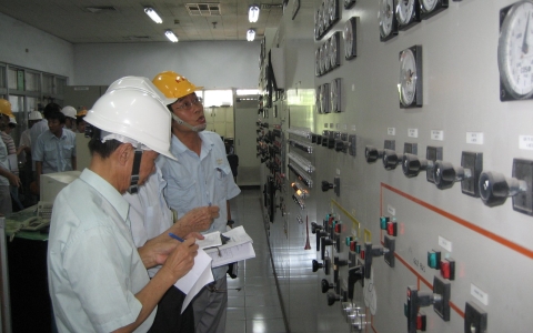 合格汽電共生系統能源使用效率查驗暨資訊系統之建立